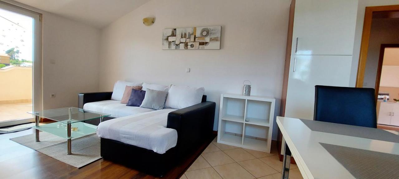 Apartments Marijana Rab Town Ruang foto