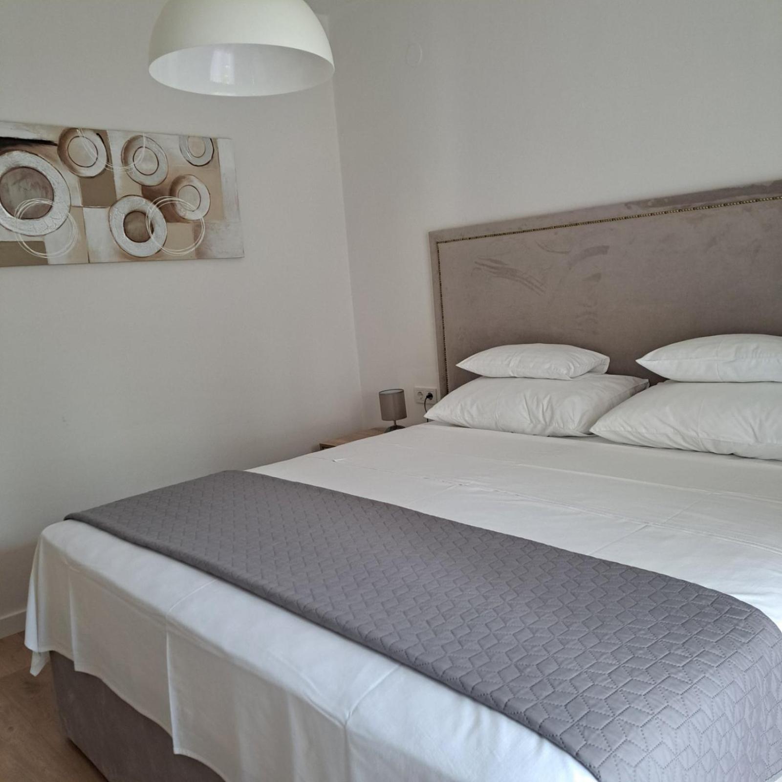 Apartments Marijana Rab Town Bagian luar foto